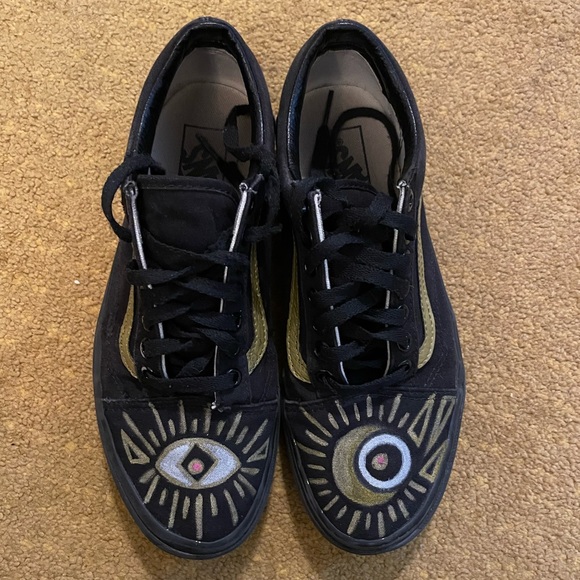 Unisex Black and Gold Unicorn Boho VANS EUC size 6.5 men’s 8 women’s - Picture 9 of 12